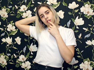 Anal pics AlbaCurvy