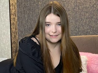 Anal shows AminaConor
